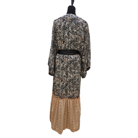 Anthropologie Elegant Black & Tan Patterned Women's Kaftan-Size M/L - Picture 6 of 17